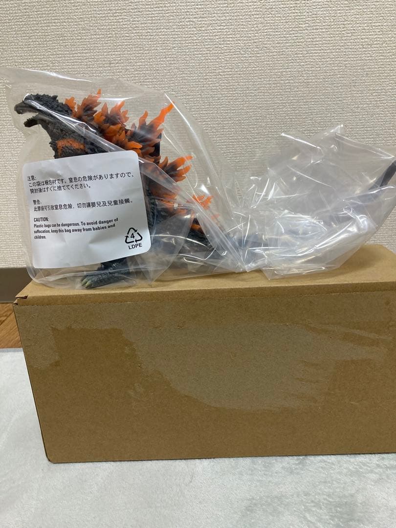 ムービーモンスターシリーズ プレミアムバンダイ限定【バーニングミレニアムゴジラ】
