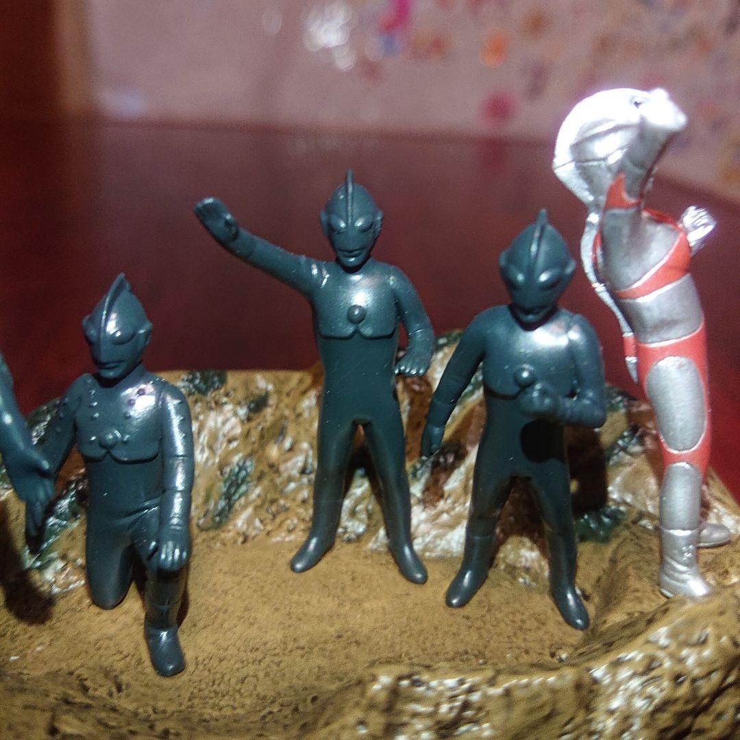 ウルトラ怪獣戯画/シークレット