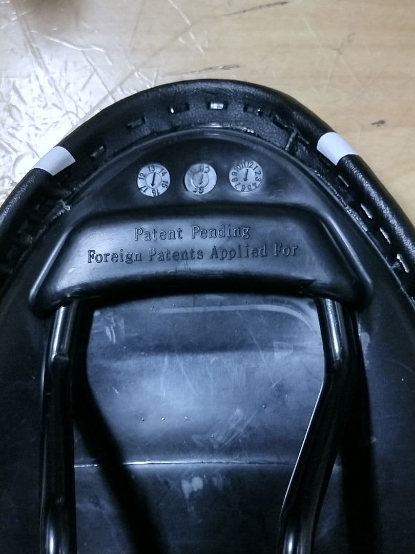 新品未使用ISM PN 1.1 サドル 40シリーズ