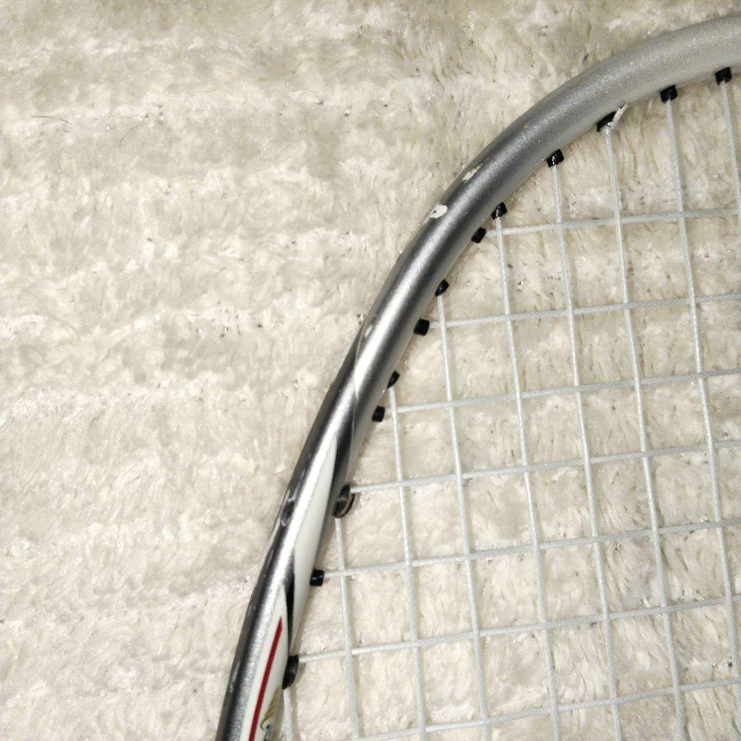 Yonex バドミントンラケット ホワイト