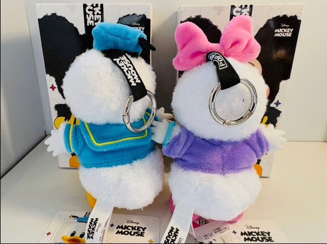【POP MART】Disney ドナルドデイジーぬいぐるみ キーホルダーセット