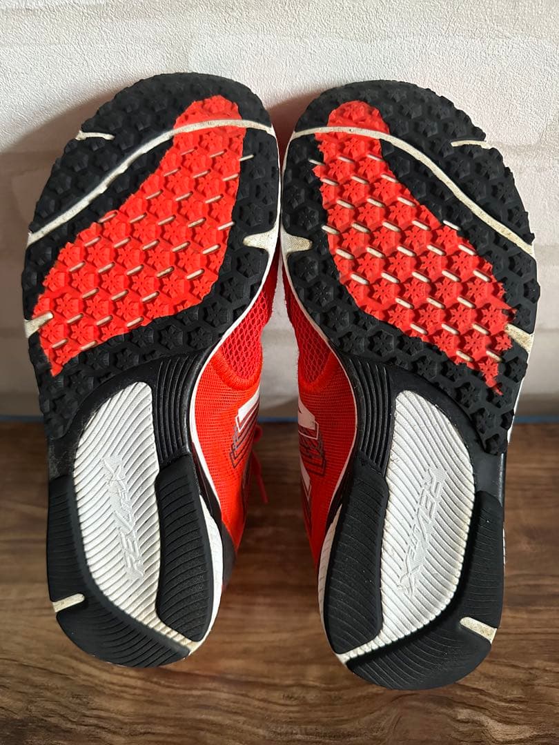 New Balance ランニングシューズ オレンジ