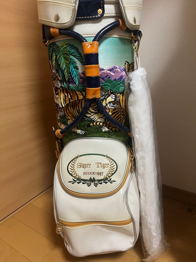 Super Tiger ゴルフバッグ