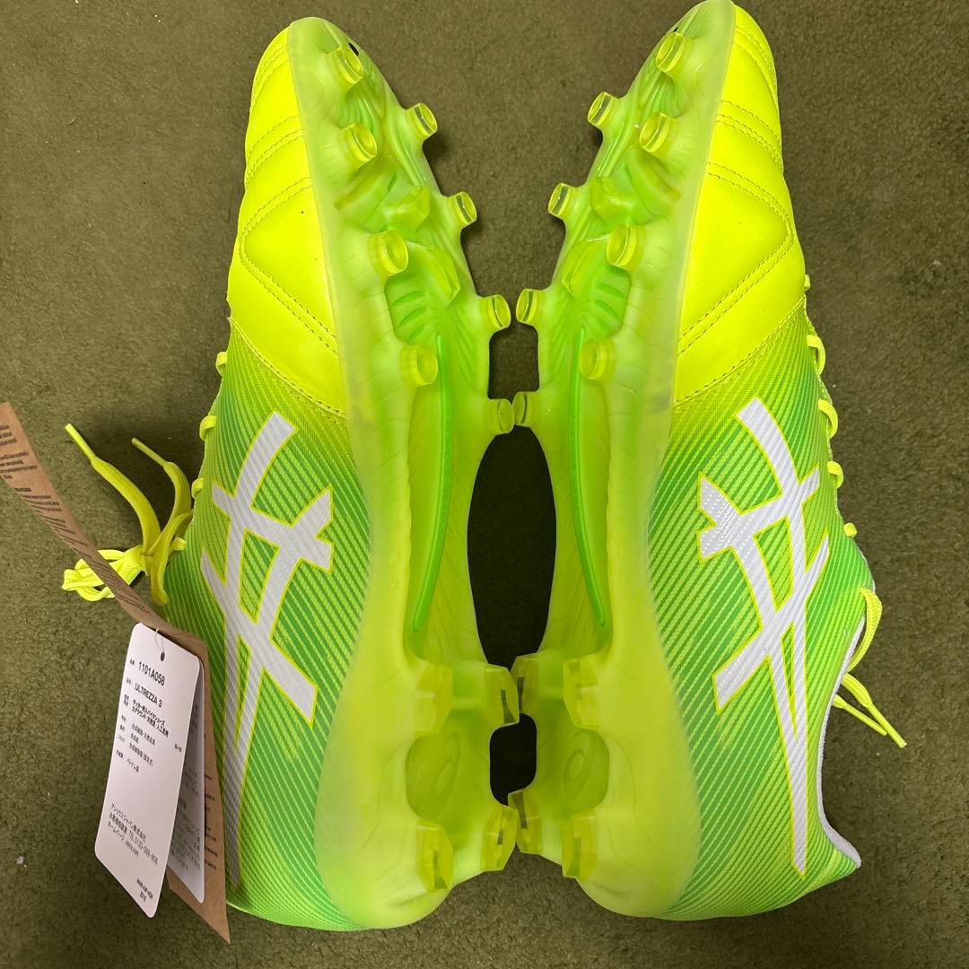 ASICS ULTREZZA 3 サッカーシューズ 29.0 cm