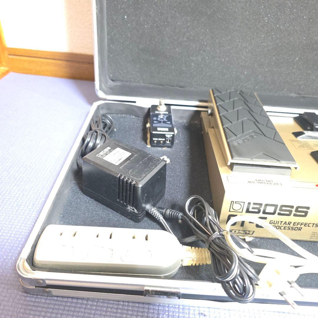 492】 BOSS GT-6 マルチエフェクター　ハードケース　KORGチューナ