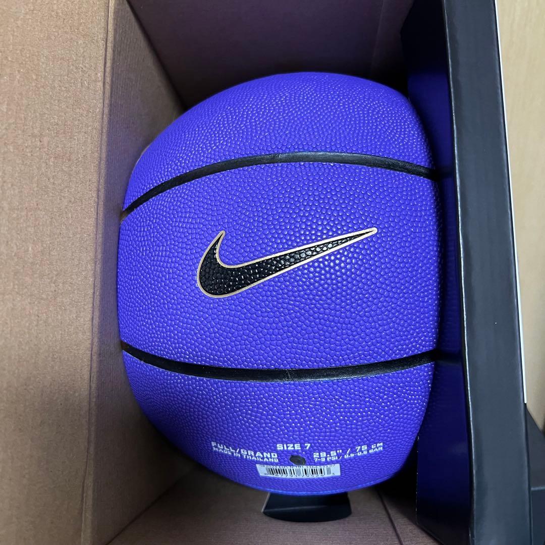 NIKE バスケットボール　７号球　KOBE BRYANT コービー　巳年　蛇