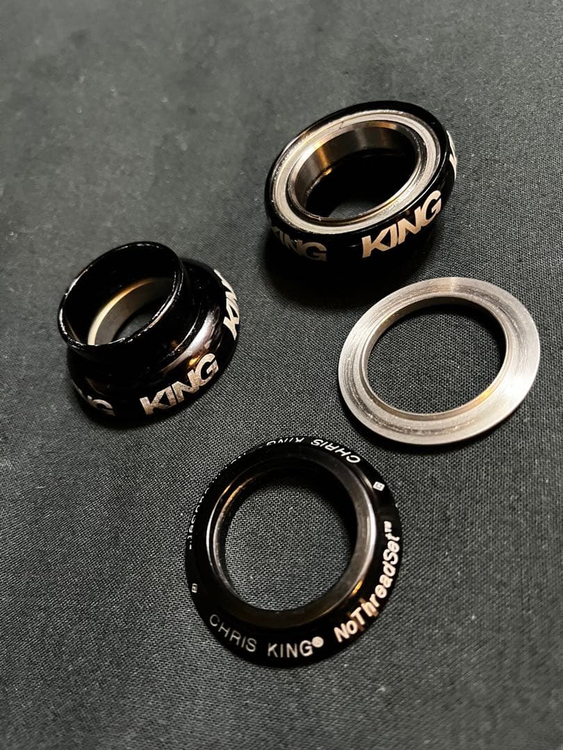 H*S様 クリスキング 1インチ アヘッド ブラック oldmtbピスト等に