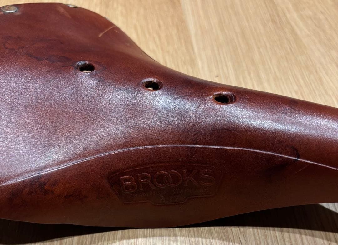 BROOKS B17 ブルックス レザーサドル