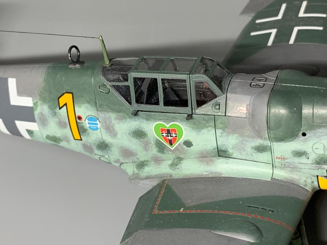 タミヤ1/48 メッサーシュミット Bf109 G-6 塗装済み完成品