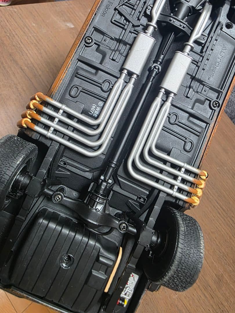 AUTOart製 1/18 マッドマックス インターセプター 怒りのデスロード