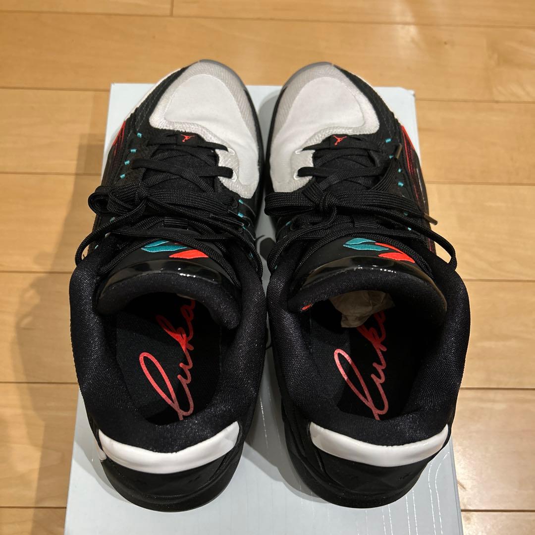 シューズ(男性用) JORDAN LUKA 4 PF \"Bloodline\"