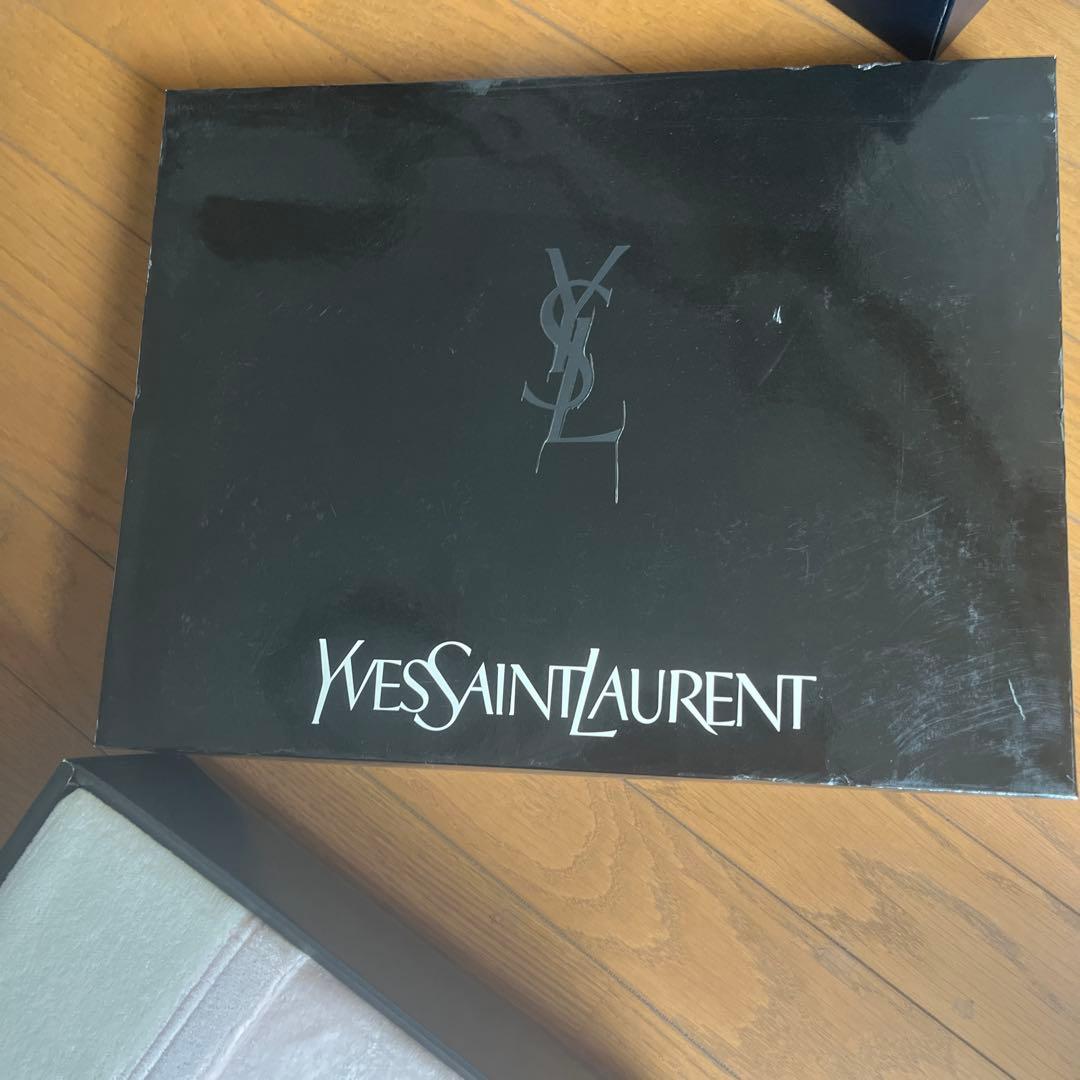 YVESAINTLAURENT 綿毛布