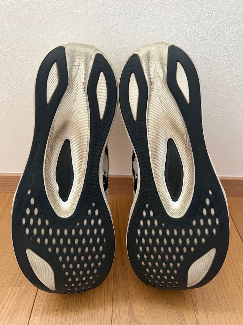 asics アシックスMAGIC SPEED 28cm