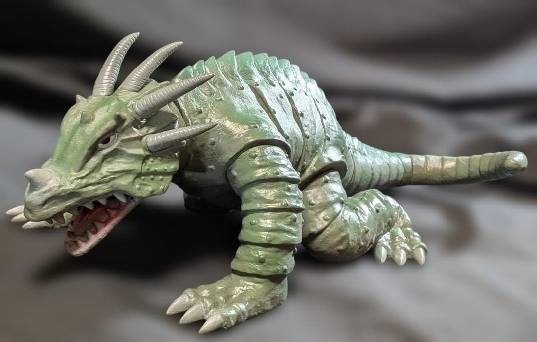 ゼロン「スペクトルマン」登場怪獣（マーミット）ビニパラ金剛 ソフビフィギュア