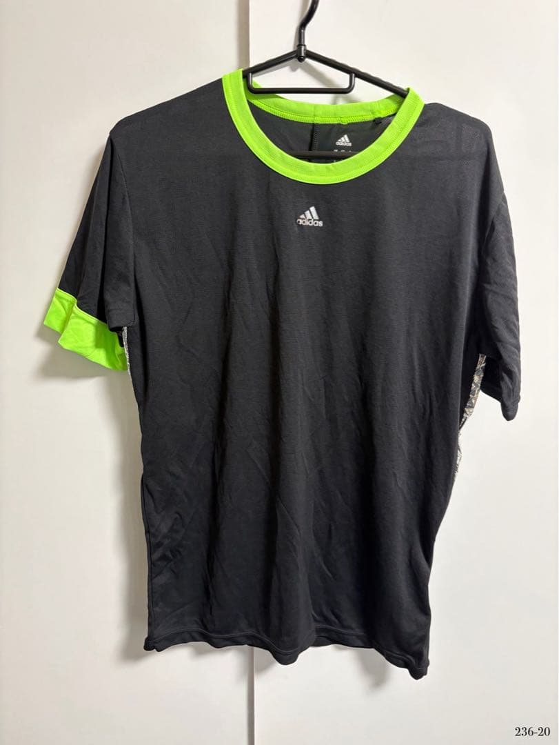 adidas by kolor シルバー箔 アシンメトリー Tシャツ アディダス