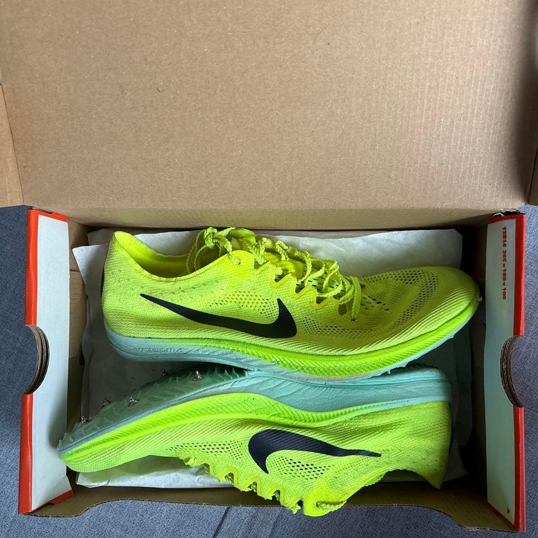 NIKE ドラゴンフライ イエロー（25.5cm）