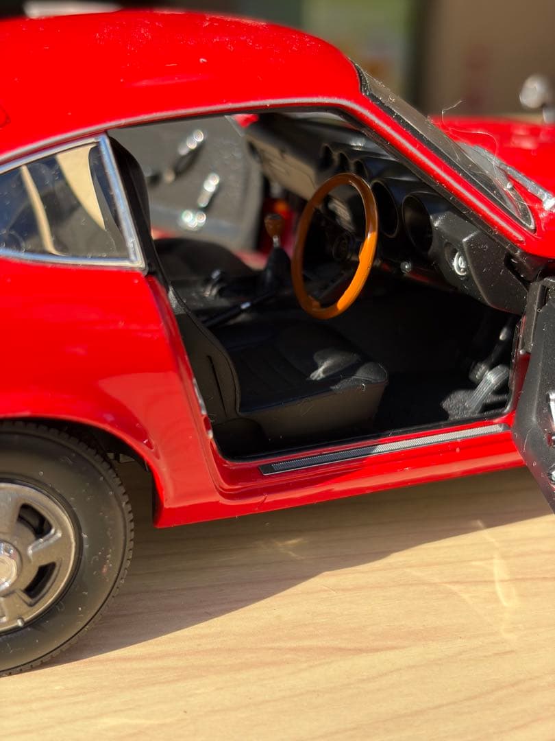日産・フェアレディZ (S30型) の1/18