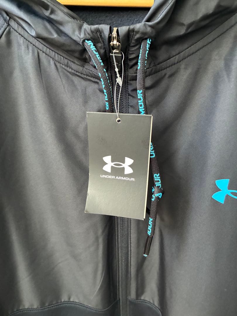 Under Armour フード付きアウター 5XL