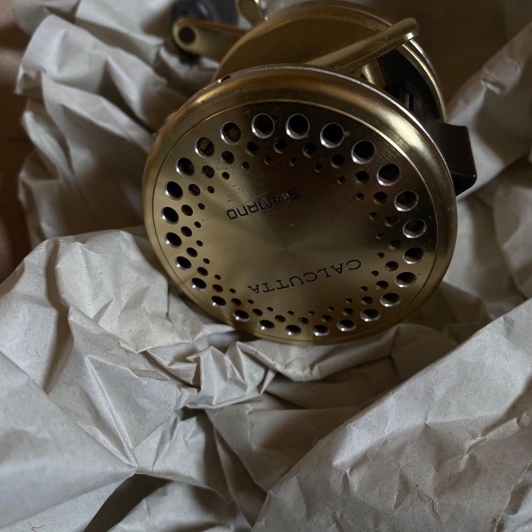 SHIMANO CALCUTTA ベイトリール ゴールド