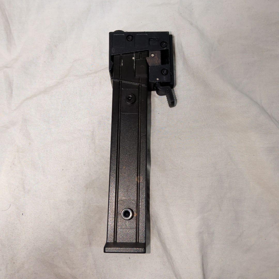 Angel Custom　M4/M16用 AP10 MP5変換マグアダプター
