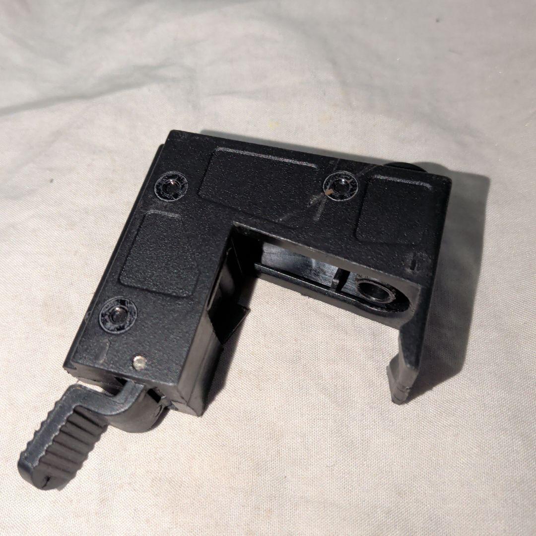 Angel Custom　M4/M16用 AP10 MP5変換マグアダプター