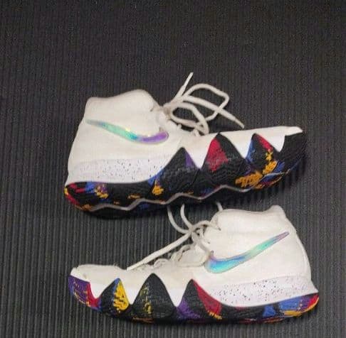 カイリー4 ２足セット バッシュ NIKE ナイキEP バスケ Kyrie