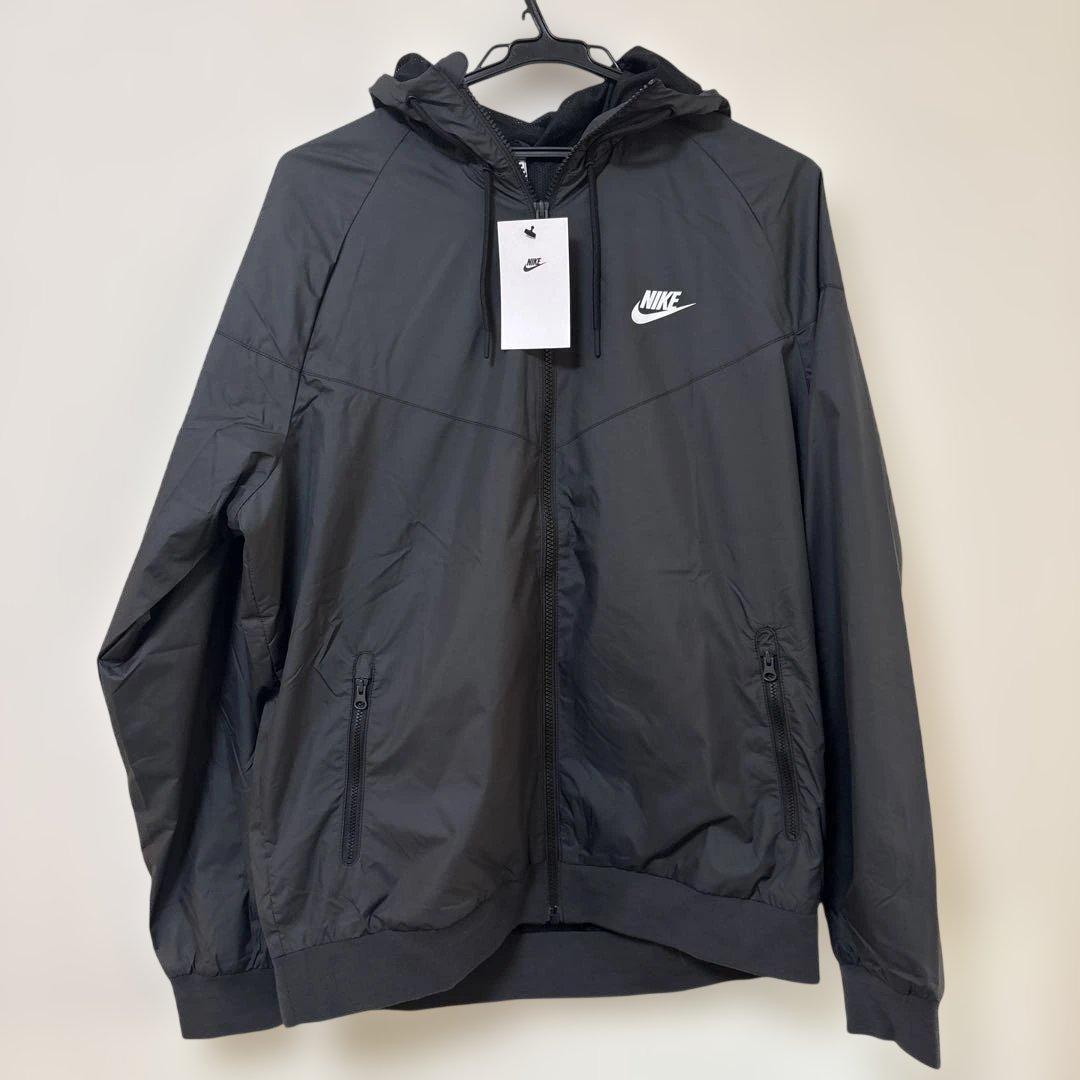 NIKE ナイキ　ウインドブレーカー　シャカシャカ　ランニングウェア　新品　XL