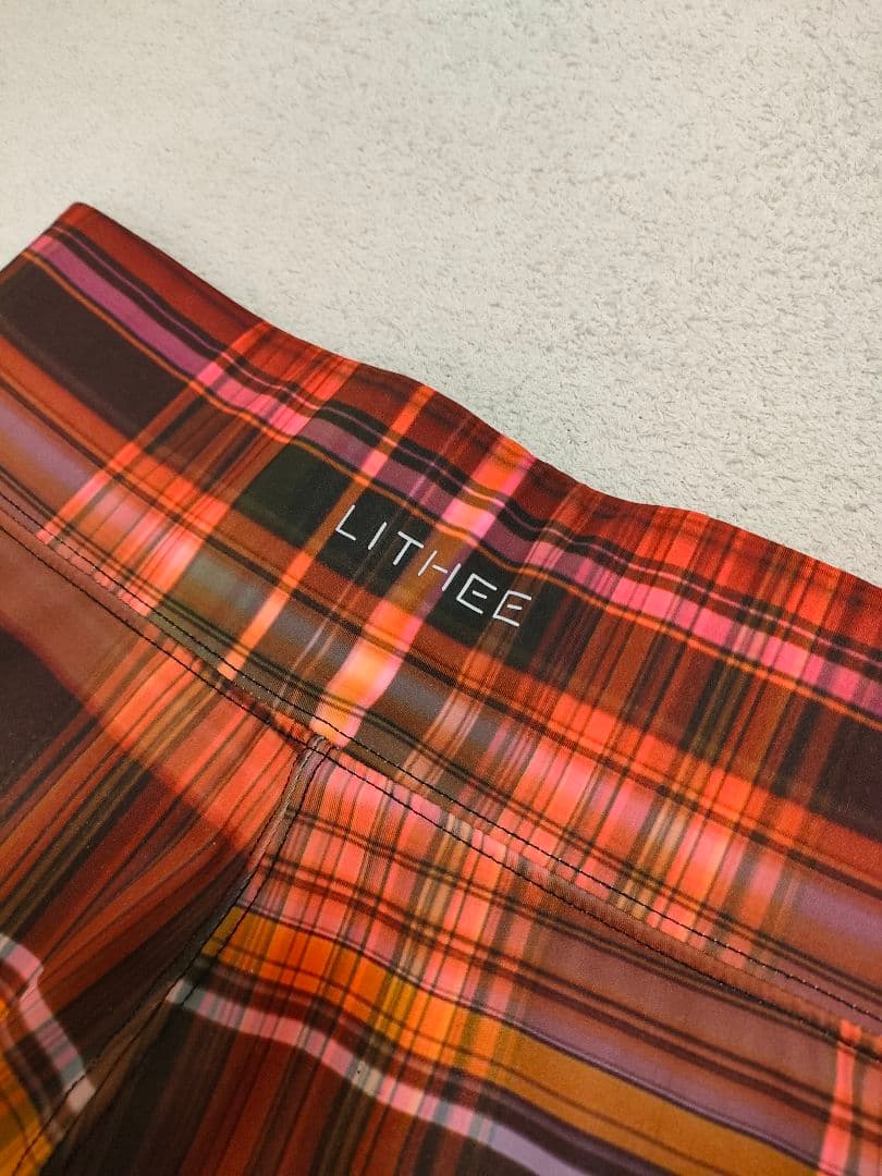 P　完売品　LITHEE（リジー）チェックプリントレギンス　M-L