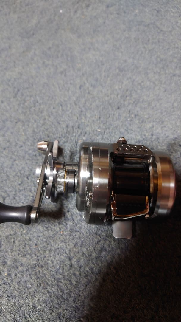 サ*ー様 17Shimano Calcutta Conquest BFS HG