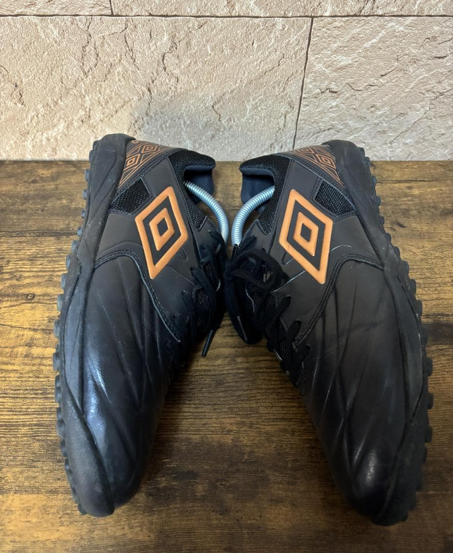 サッカースパイク　28㎝、トレシュー　27.5㎝