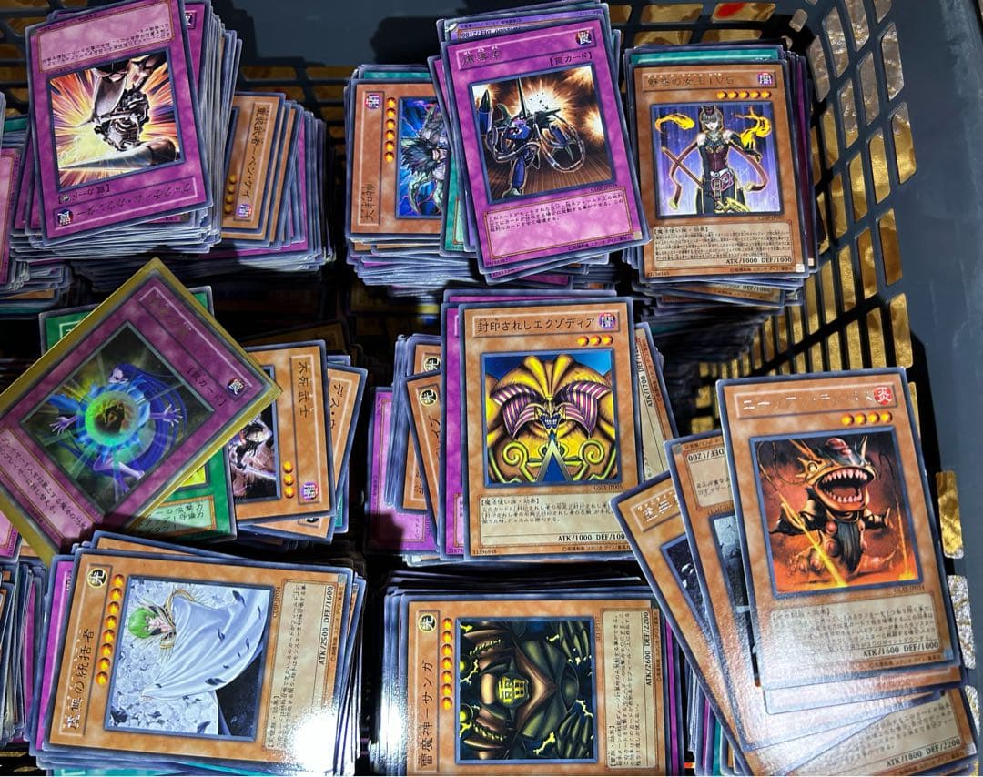 遊戯王OCG トレーディングカード超大量セット！