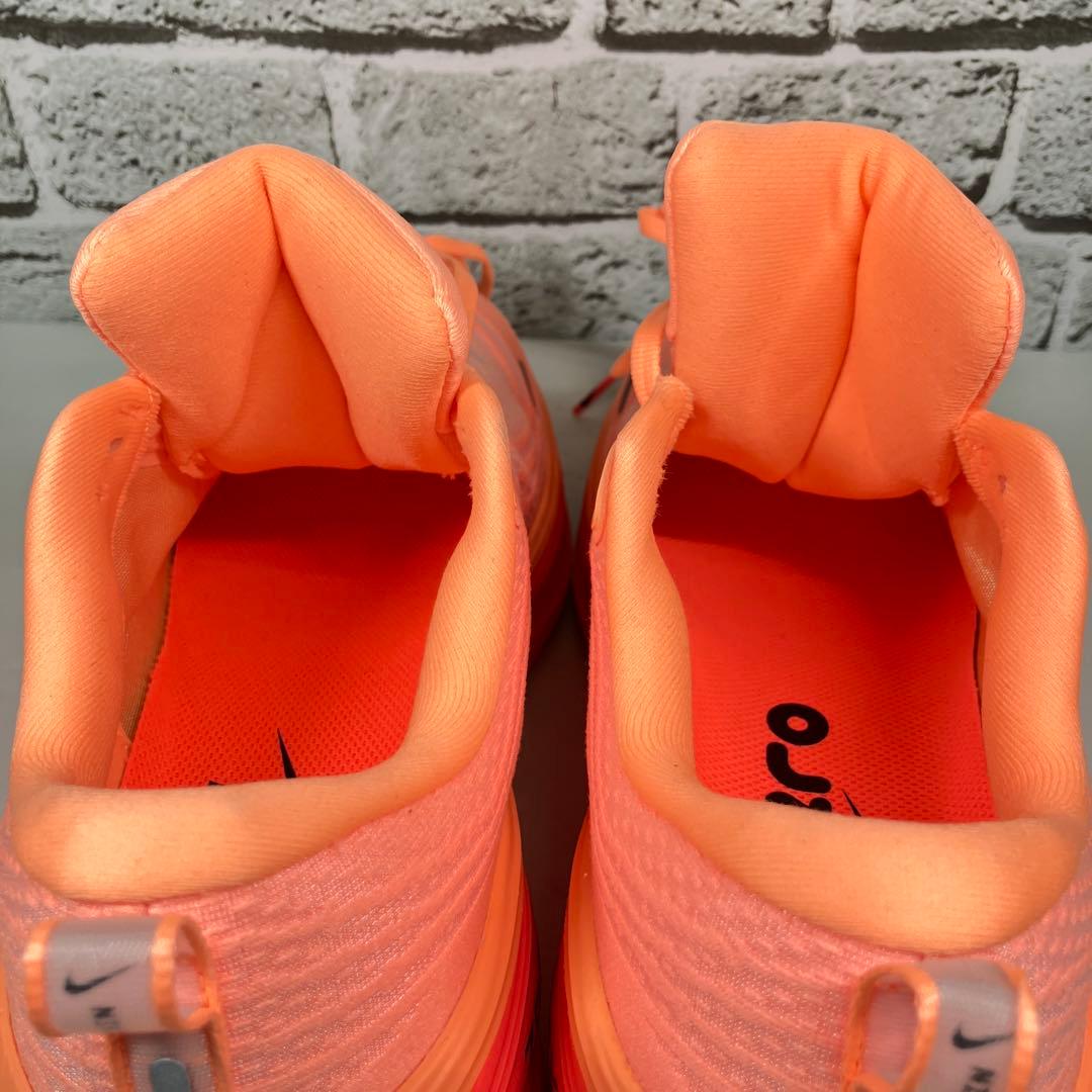 NIKE ボメロプラス 25.0cm HV8150-801 オレンジ