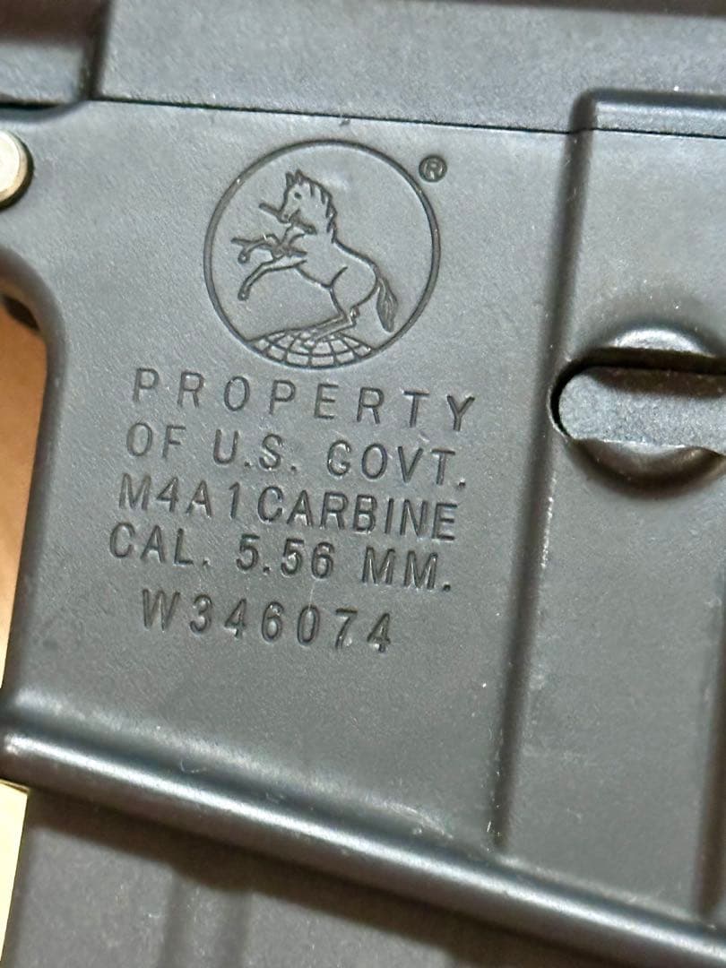 東京マルイ M4A1 MWS ガスブロ　18歳以上　マガジン3本ホロサイト付き