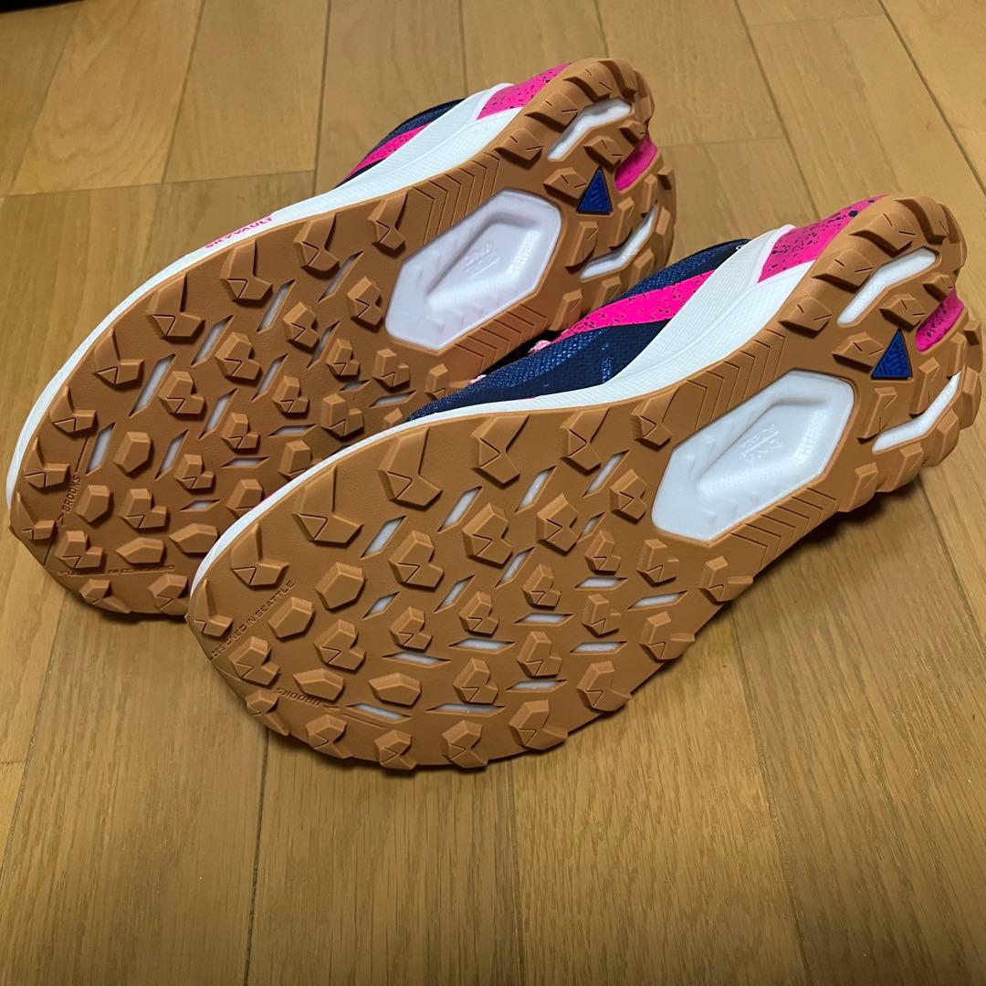 新品未使用　 ブルックス カタマウント2 トレイルランニングシューズ