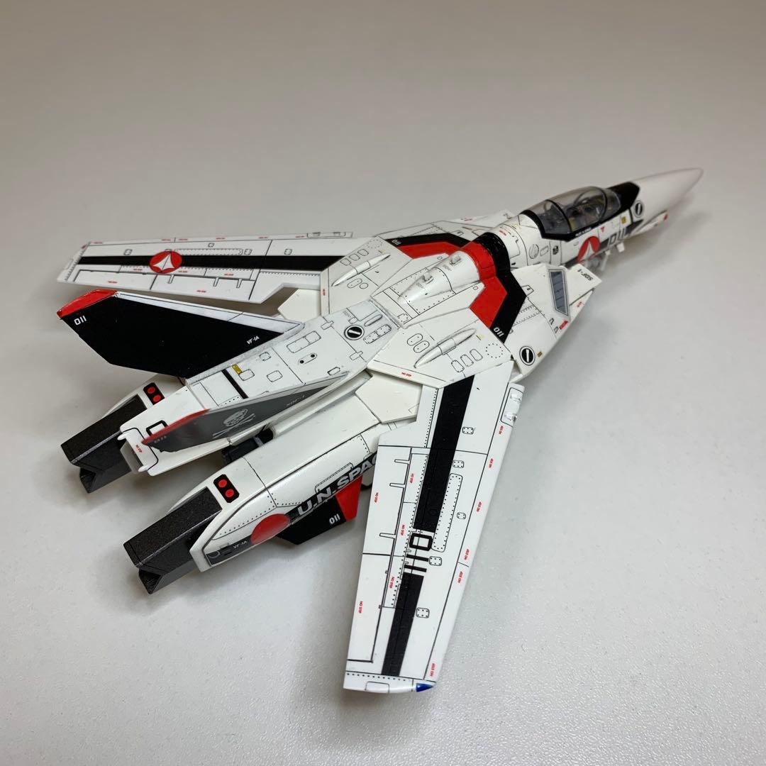 超時空要塞マクロス VF-1A バルキリー（完成品）1/72