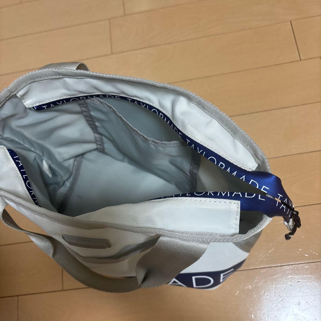 Taylormade ゴルフ用品　ホワイト　ラウンドトート