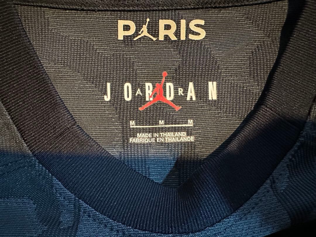 【正規品】 PSG エムバペ選手 ユニフォーム　オーセンティック