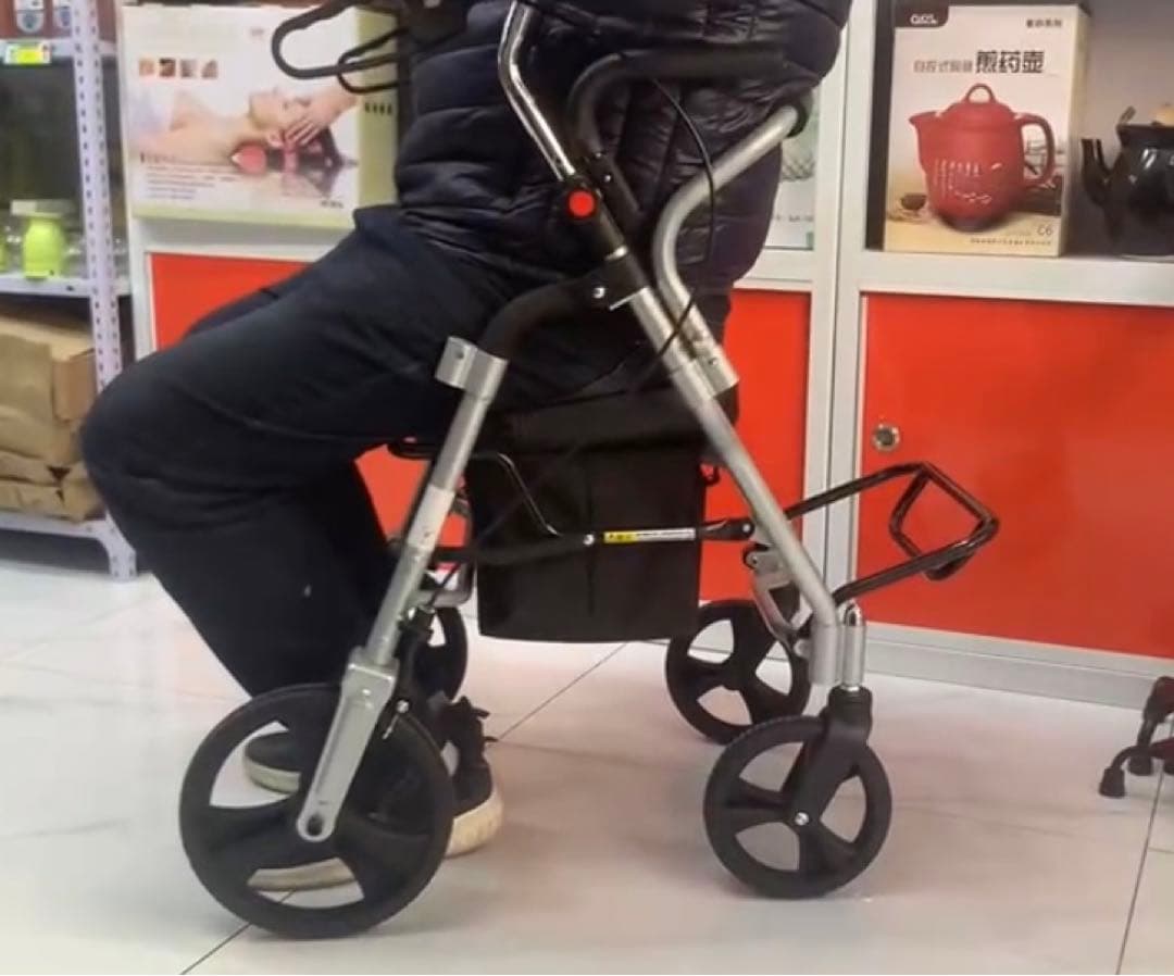 L字型ハンドル　四輪歩行車・セーフティアームロレター（ブラック）  網ない