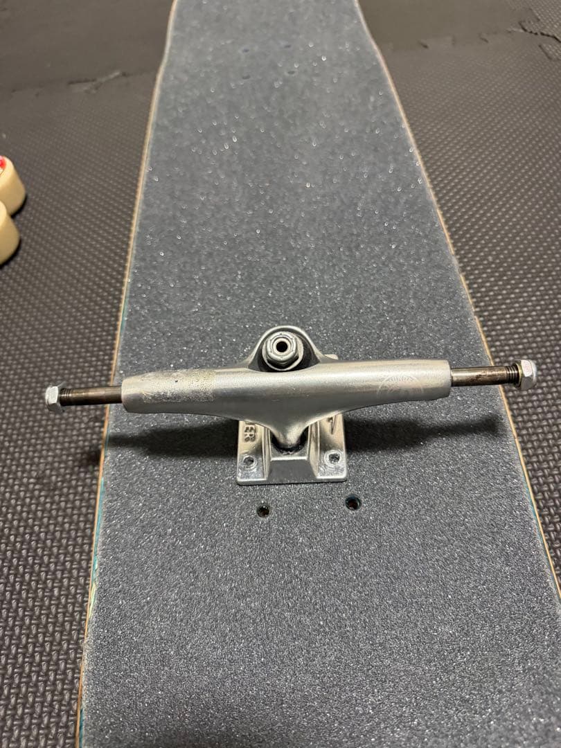 THUNDER TRUCK サンダー トラック HOLLOW LIGHT147