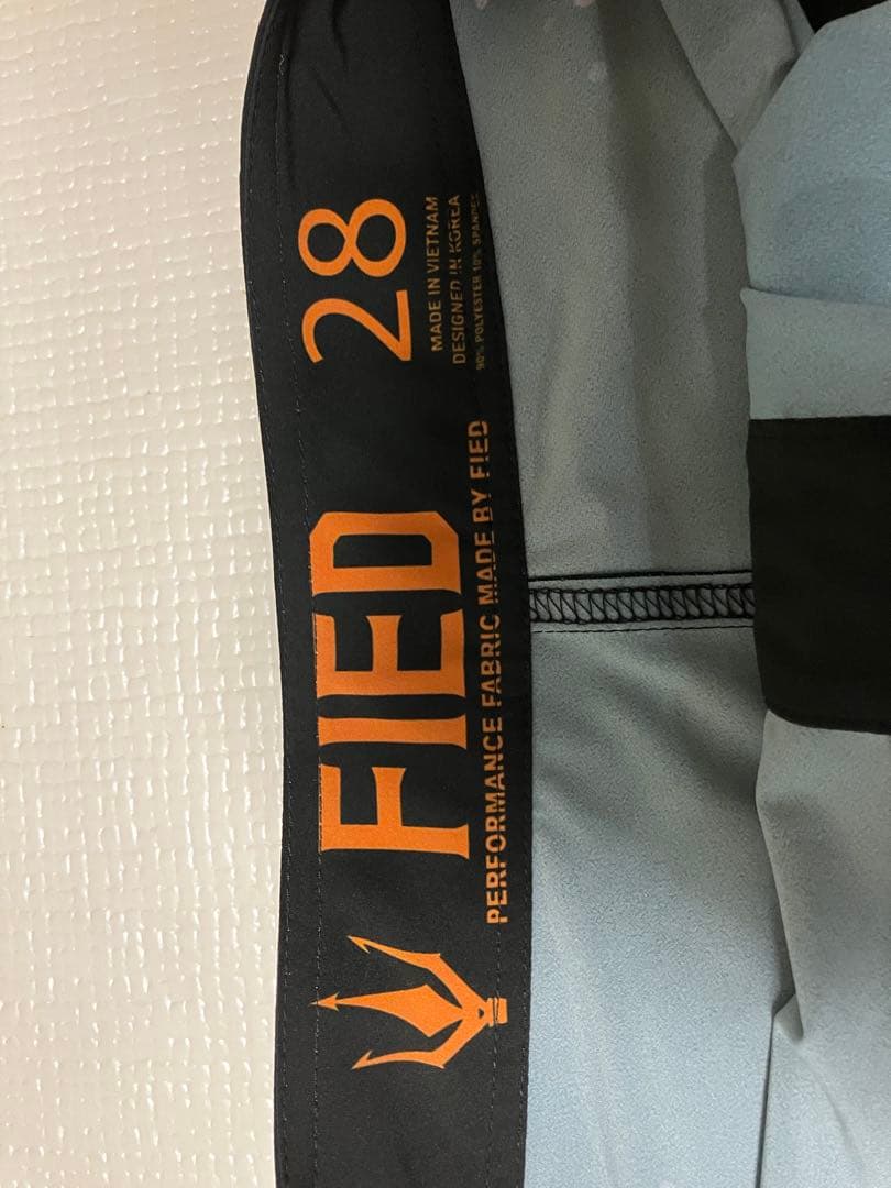 FIED 28インチ　サーフパンツ