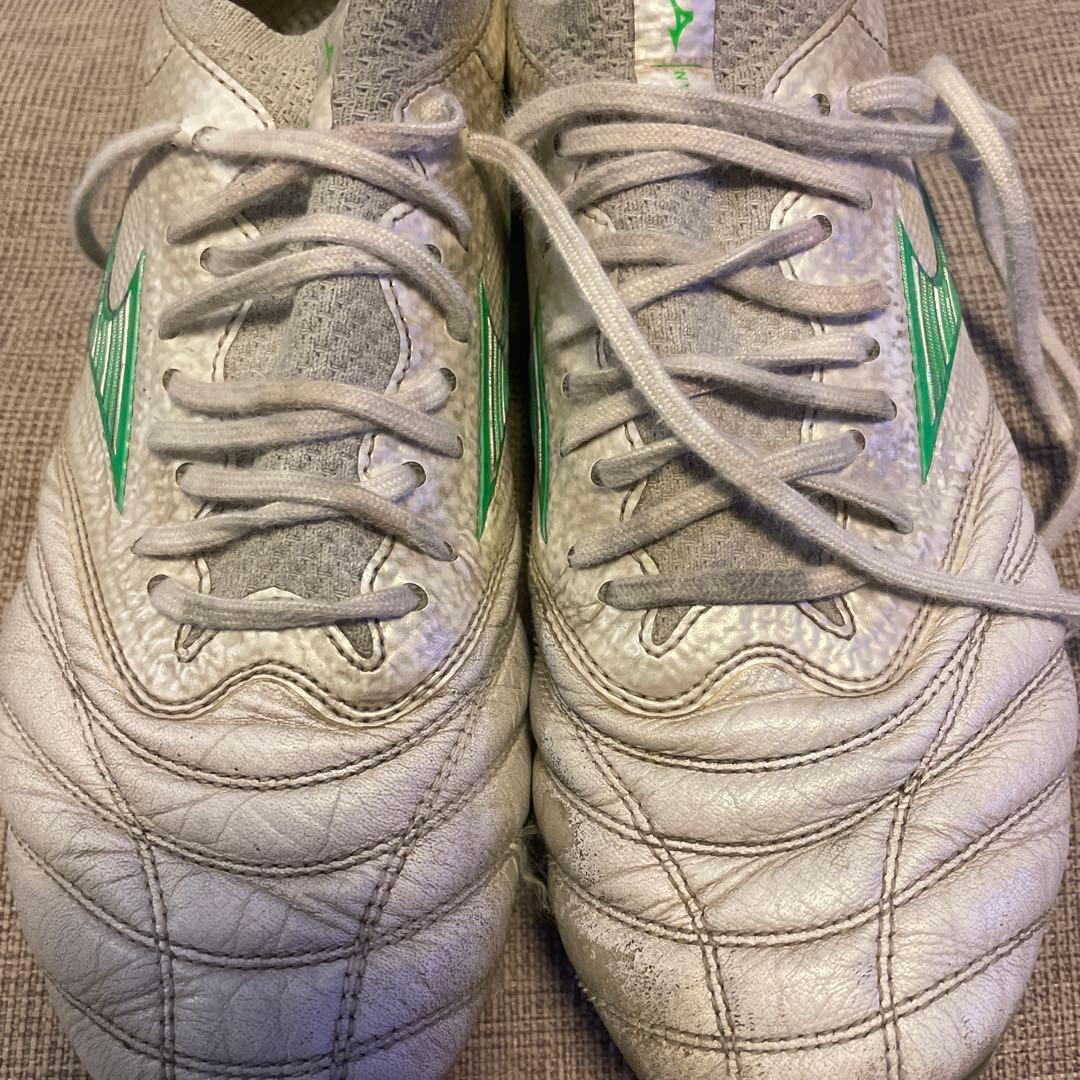 Mizuno Morelia NEO Ⅳ β 24.5