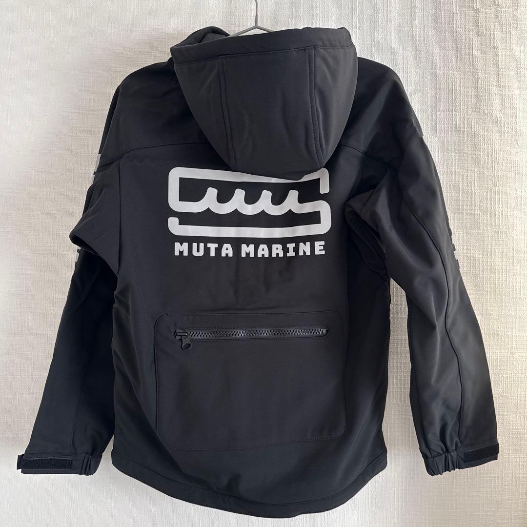 新品タグ付！3LAYER ボンディングパーカー