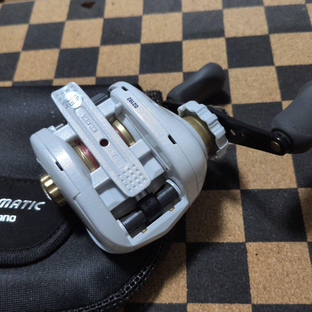 Shimano CHINUMATIC 1000SP フィッシングリール