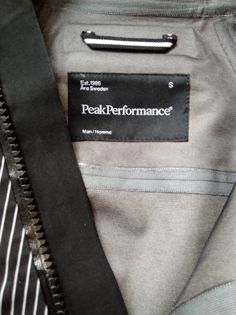 Peakperformance onepiece　値下げ、画像追加