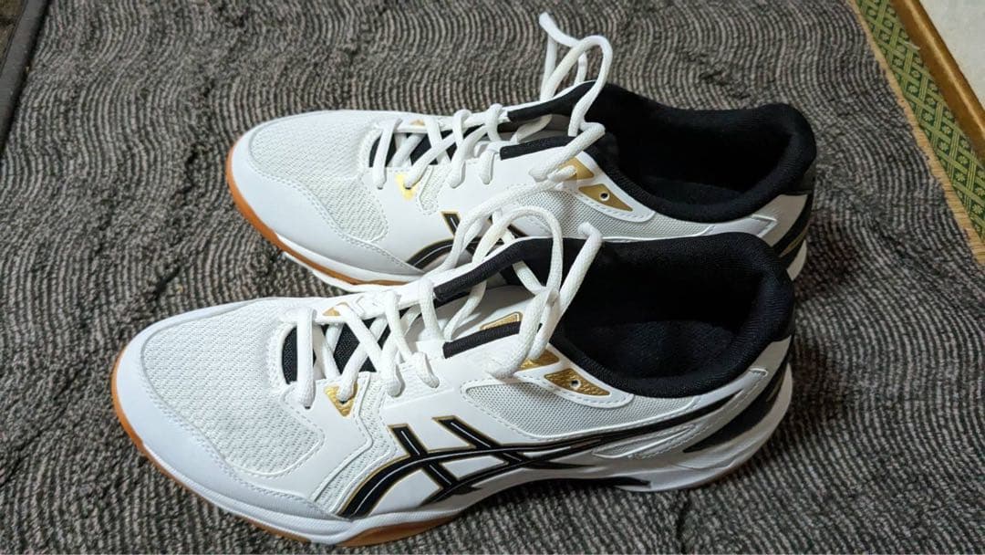 【期間値下げ】asicsアシックス　GEL-ROCKET10 28cm