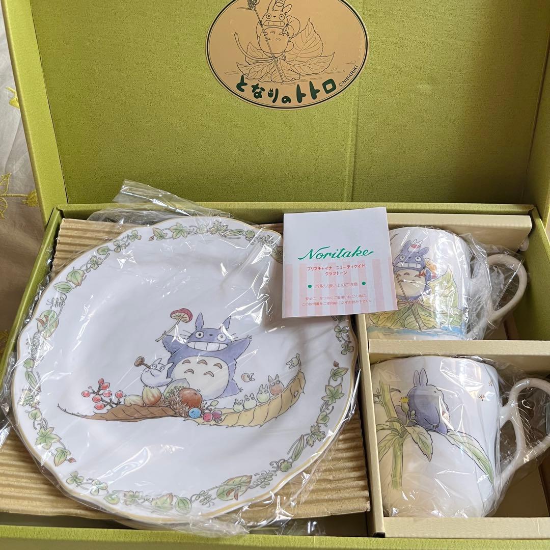 Noritake となりのトトロ　モーニングペアセット　マグカップ&プレート