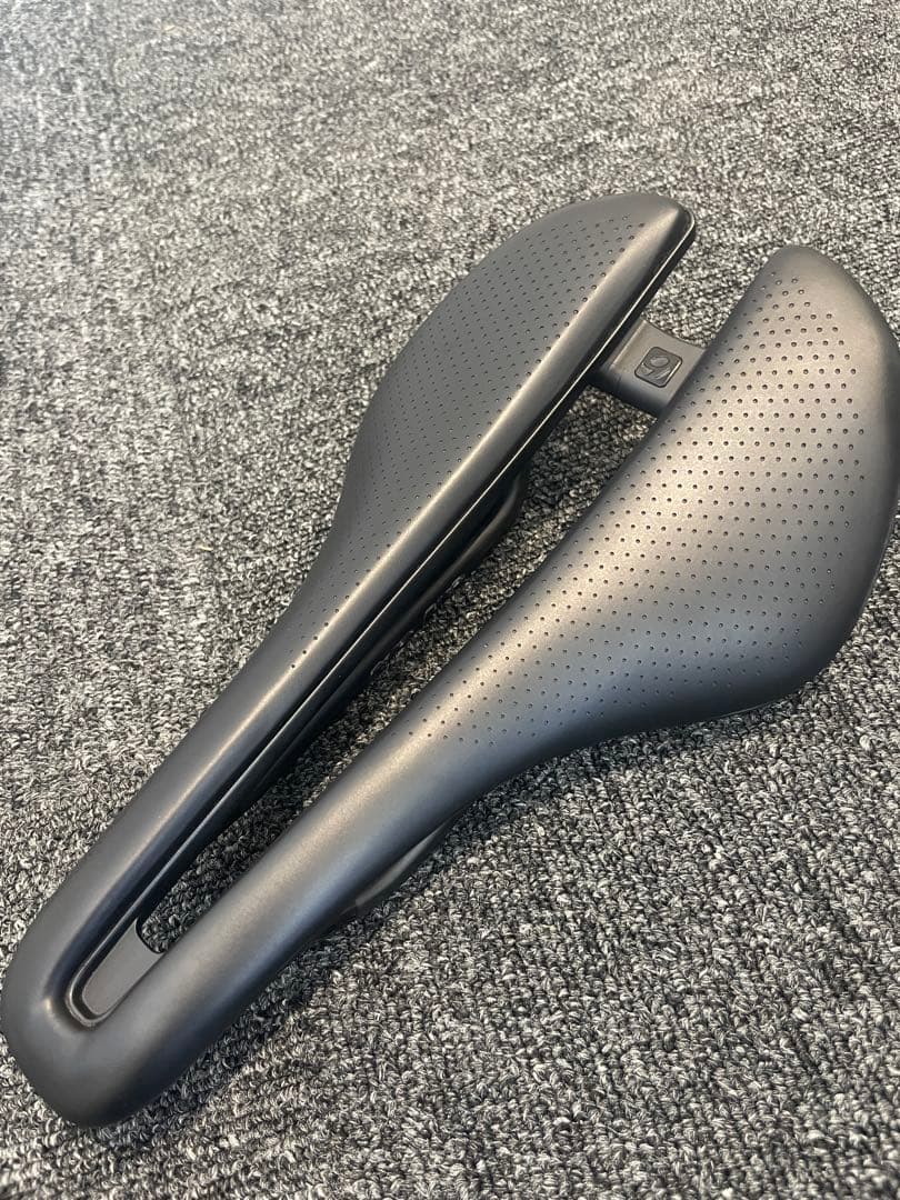 ボントレガー bontrager サドル　aeolus pro