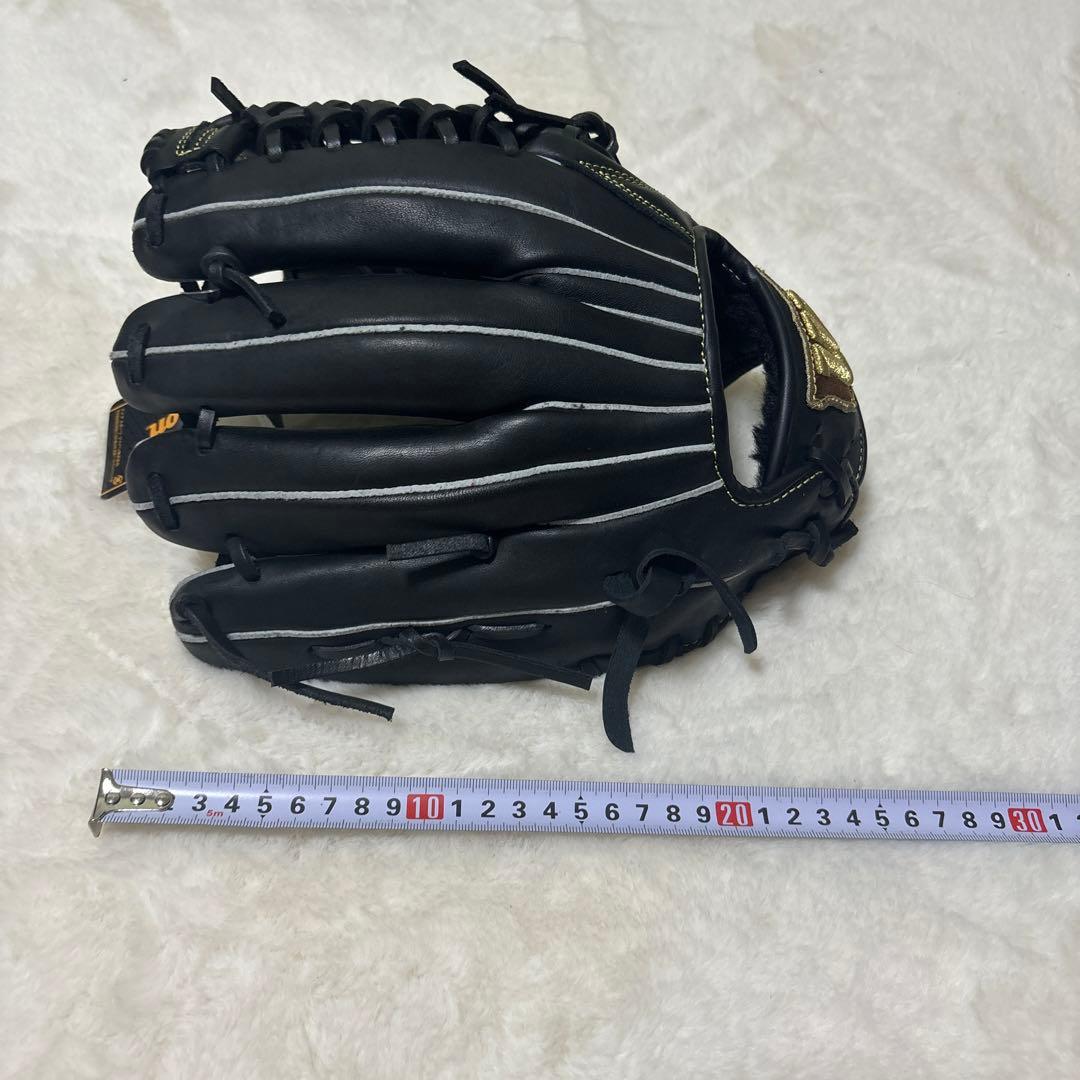 定価税込17600円！ウィルソン　軟式オールラウンド用　新品未使用