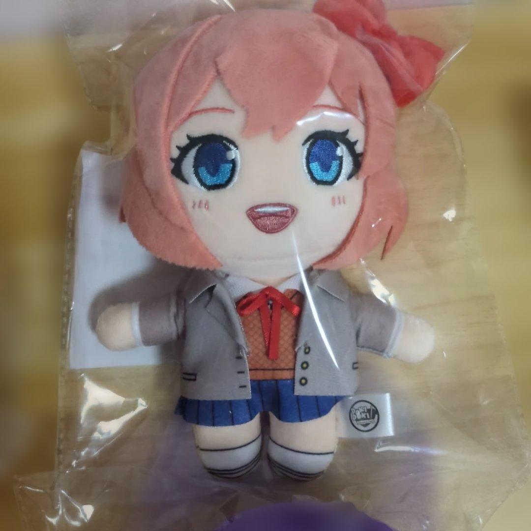 新品未使用ドキドキ文芸部 ナツキ モニカ ユリ サヨリ ぬいぐるみキーチェーン