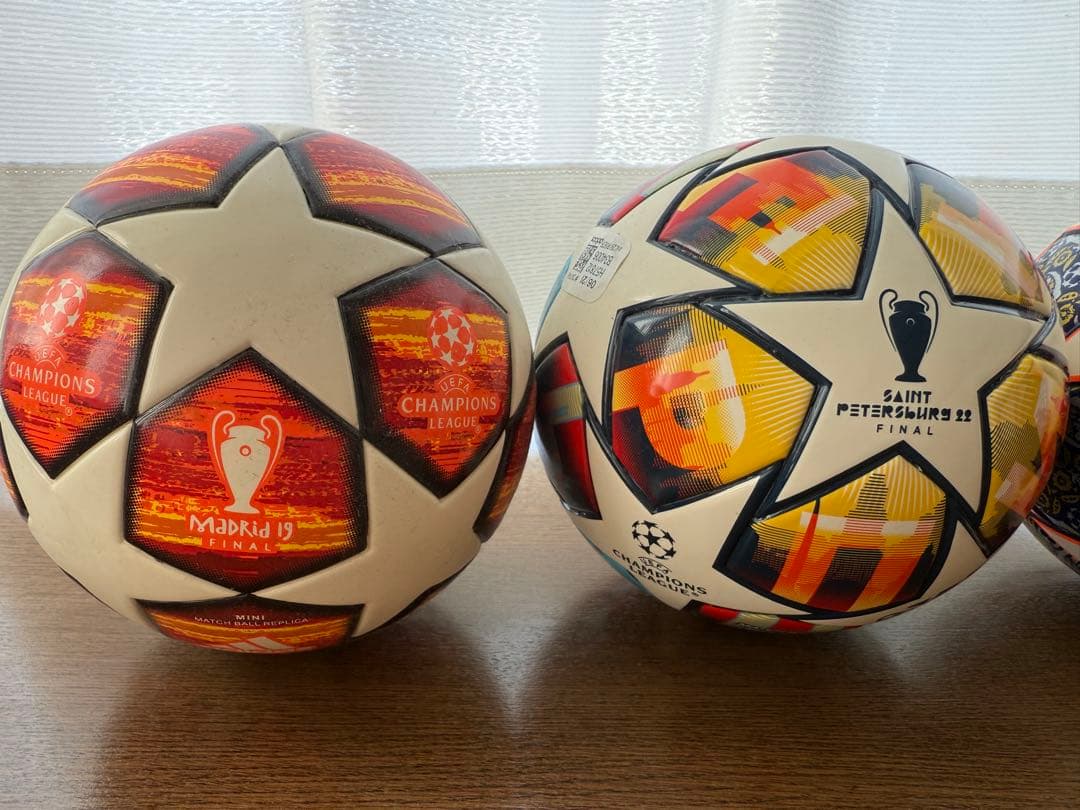 チャンピオンズリーグ　ミニサッカーボール